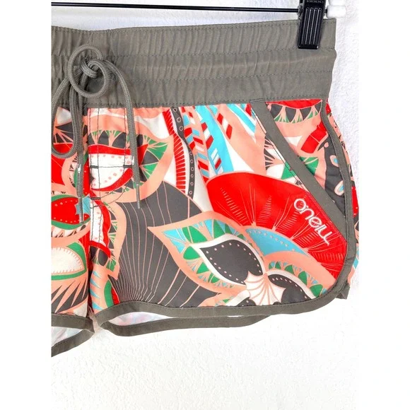 O'Neill Vintage Board Shorts Womens 2" Inseam Surf Swim Tropical Elastic Waist - Picture 2 of 7